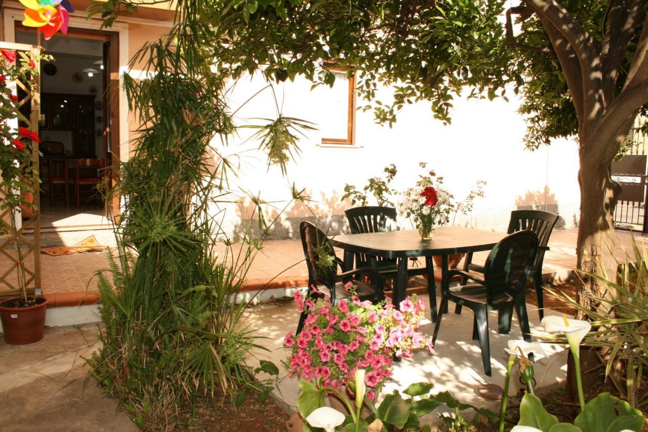 La Casa Dei Nonni Villa Iglesias Exterior photo
