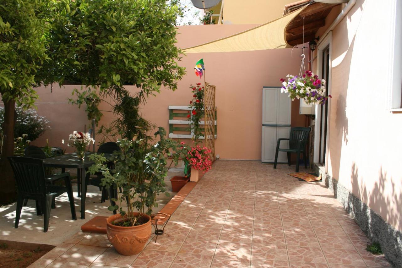 La Casa Dei Nonni Villa Iglesias Exterior photo